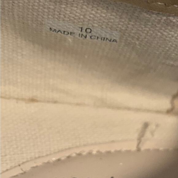 NWOB Avon Tropical Pineapple Espadrilles Flats Women Size 10 - Picture 7 of 7